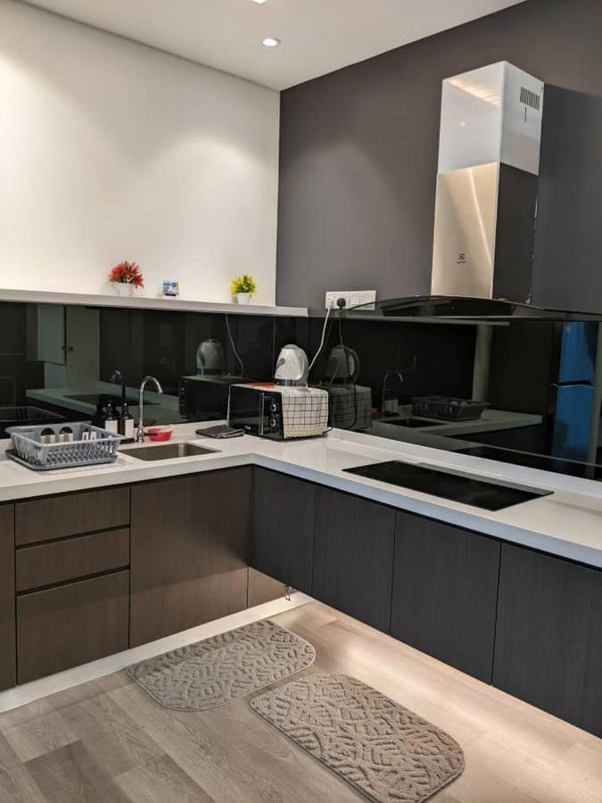 Mishal'S Homestay-Vista Bangi Studio Service Apartment Kajang Exteriör bild